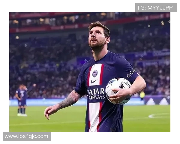 足球明星中年纪最大的球员是谁他的传奇经历与成就揭秘 足球明星中年纪最大的球员是谁他的传奇经历与成就揭秘