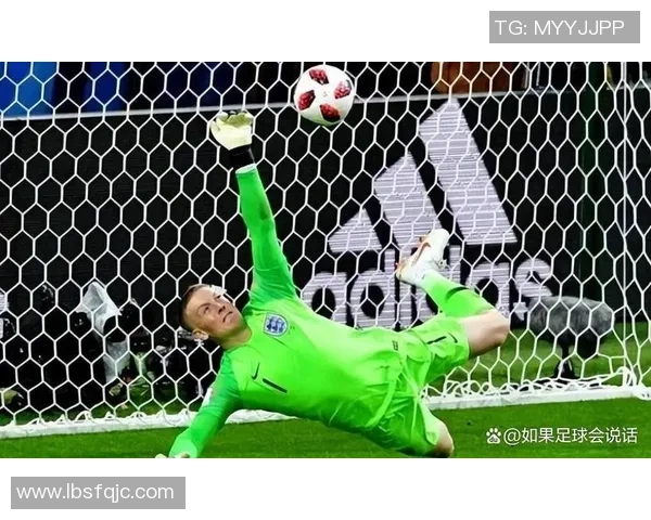 172cm足球明星的逆袭之路如何突破身高限制成就辉煌职业生涯