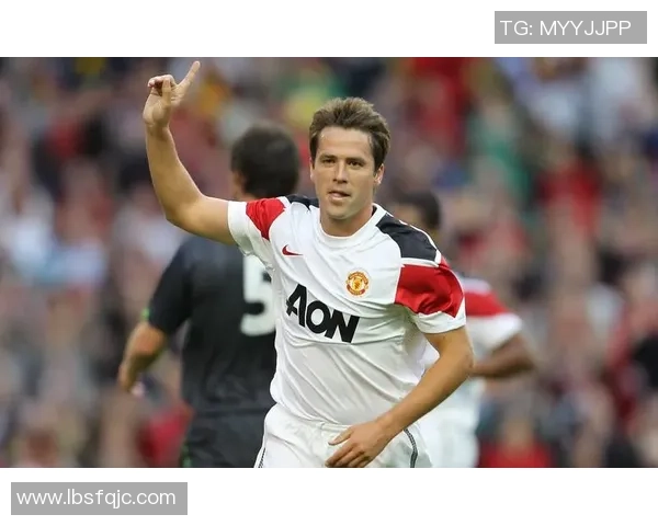 中国足球明星金发的魅力与风采探秘，揭示其背后的故事与成就