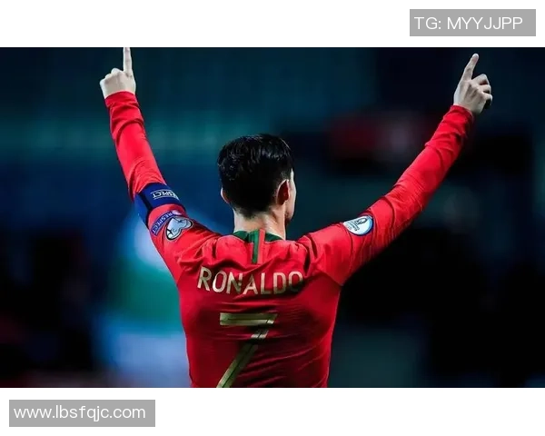 足球明星们齐聚一堂恶搞C罗笑料百出引发热议