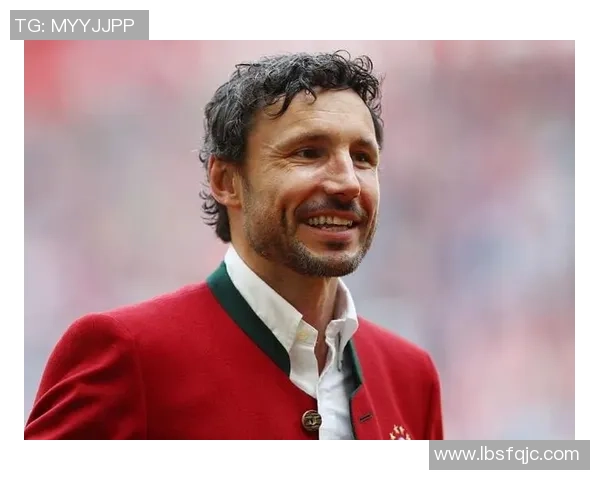 昔日战友今成对手足球明星重返老东家引发热议